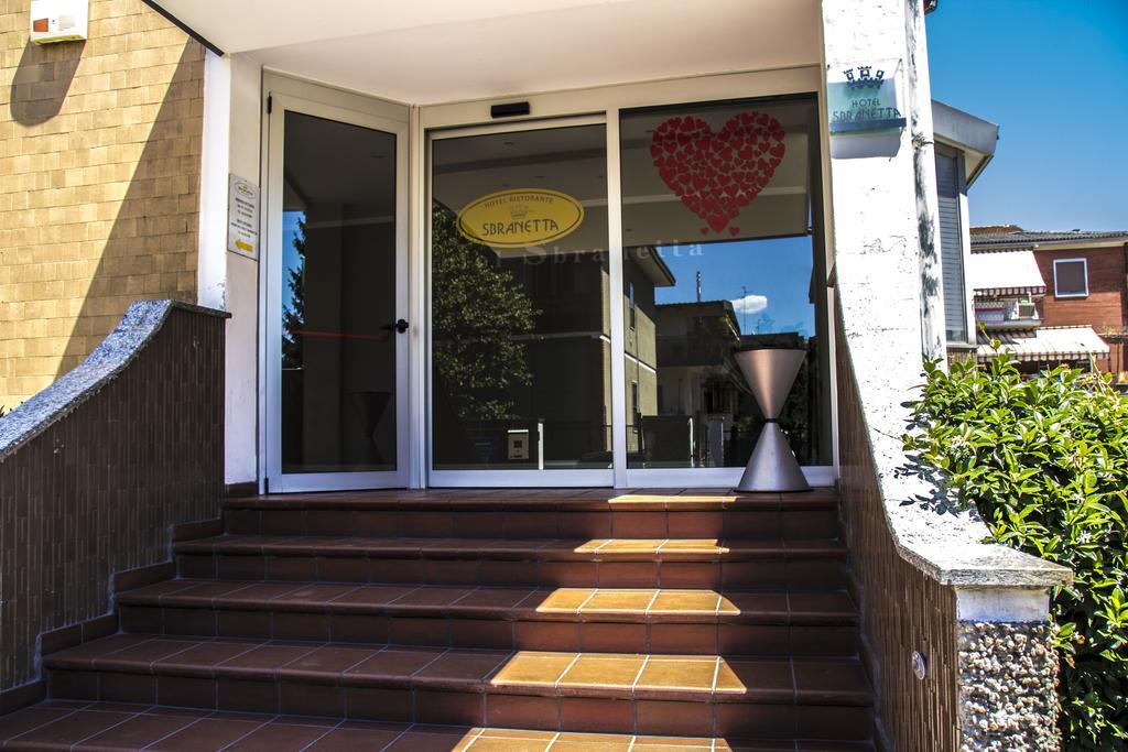 Hotel Ristorante Sbranetta Rozzano Exterior foto